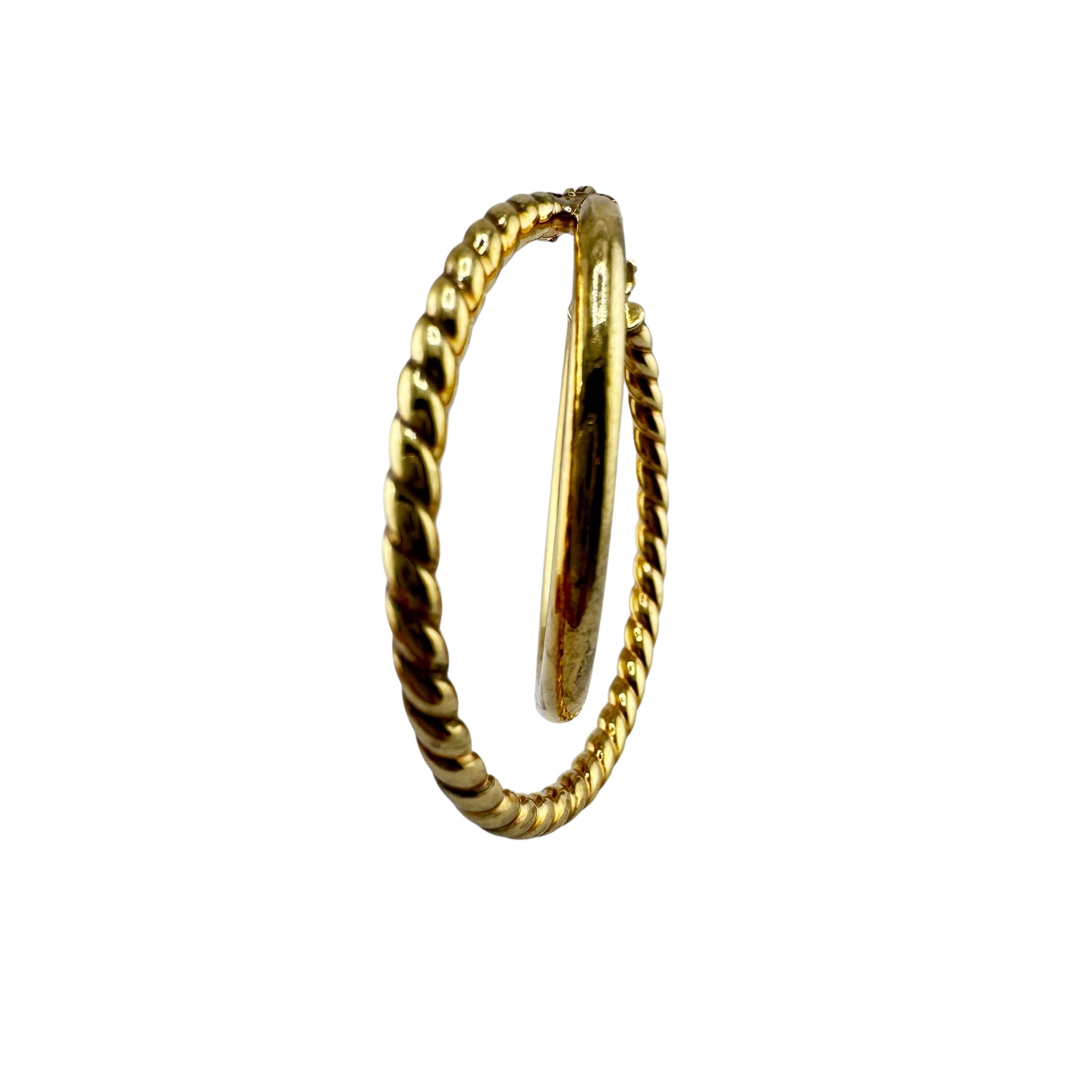 Aretes Argolla Doble Tubo Liso y Torcido en Oro 14K