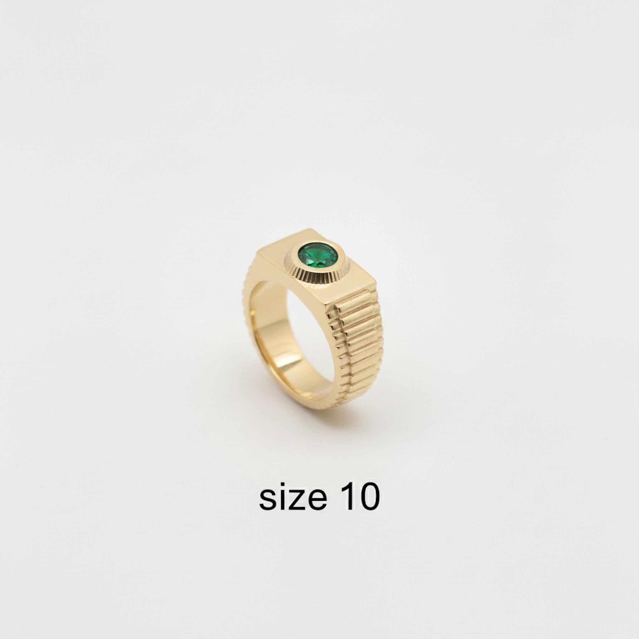 Anillo con circonia verde redonda en Oro 14K estilo sello talla 10 - TuOro
