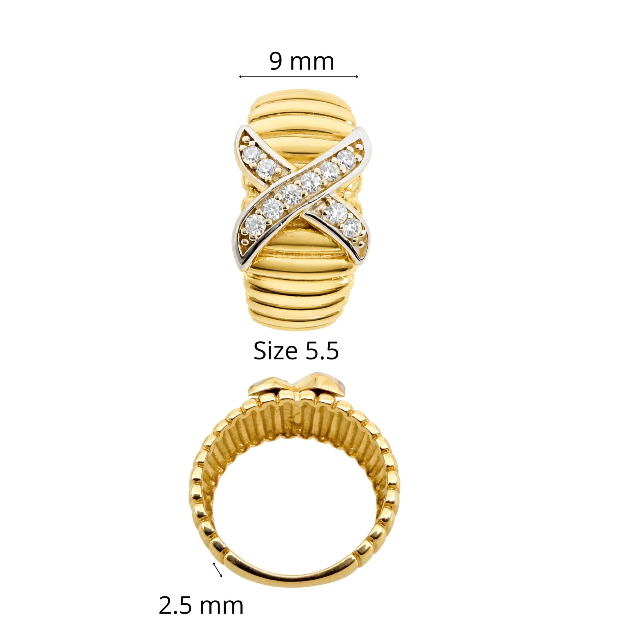 Anillo elegante en Oro 10K con diseño cruzado y circonias blancas, medidas de 9 mm y talla 5.5, TuOro®.