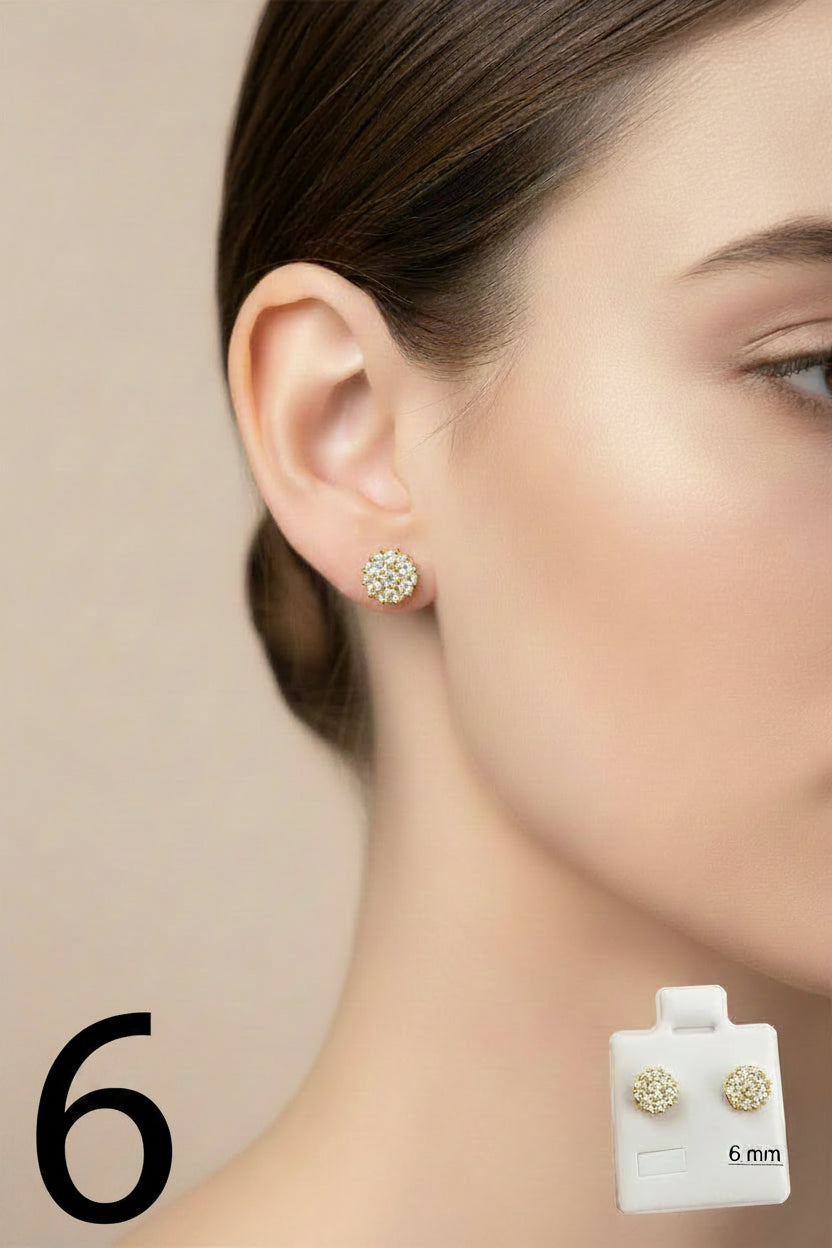 Arete pequeño con cierre mariposa en oro 14K, diseño redondo en pavé de circonias, 6 mm de diámetro, estilo elegante y brillante para uso diario, TuOro.