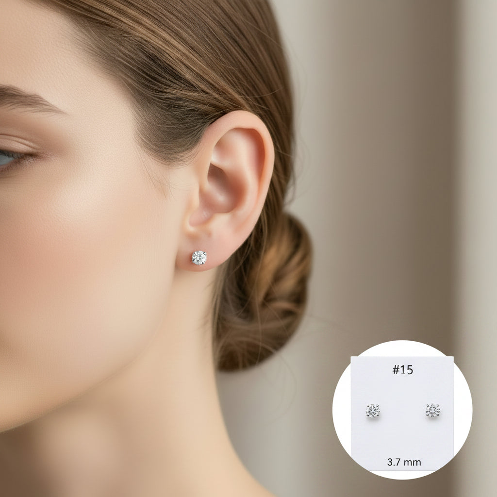 Arete pequeño con circonia redonda y cierre mariposa en Oro 14K de 3.7 mm TuOro