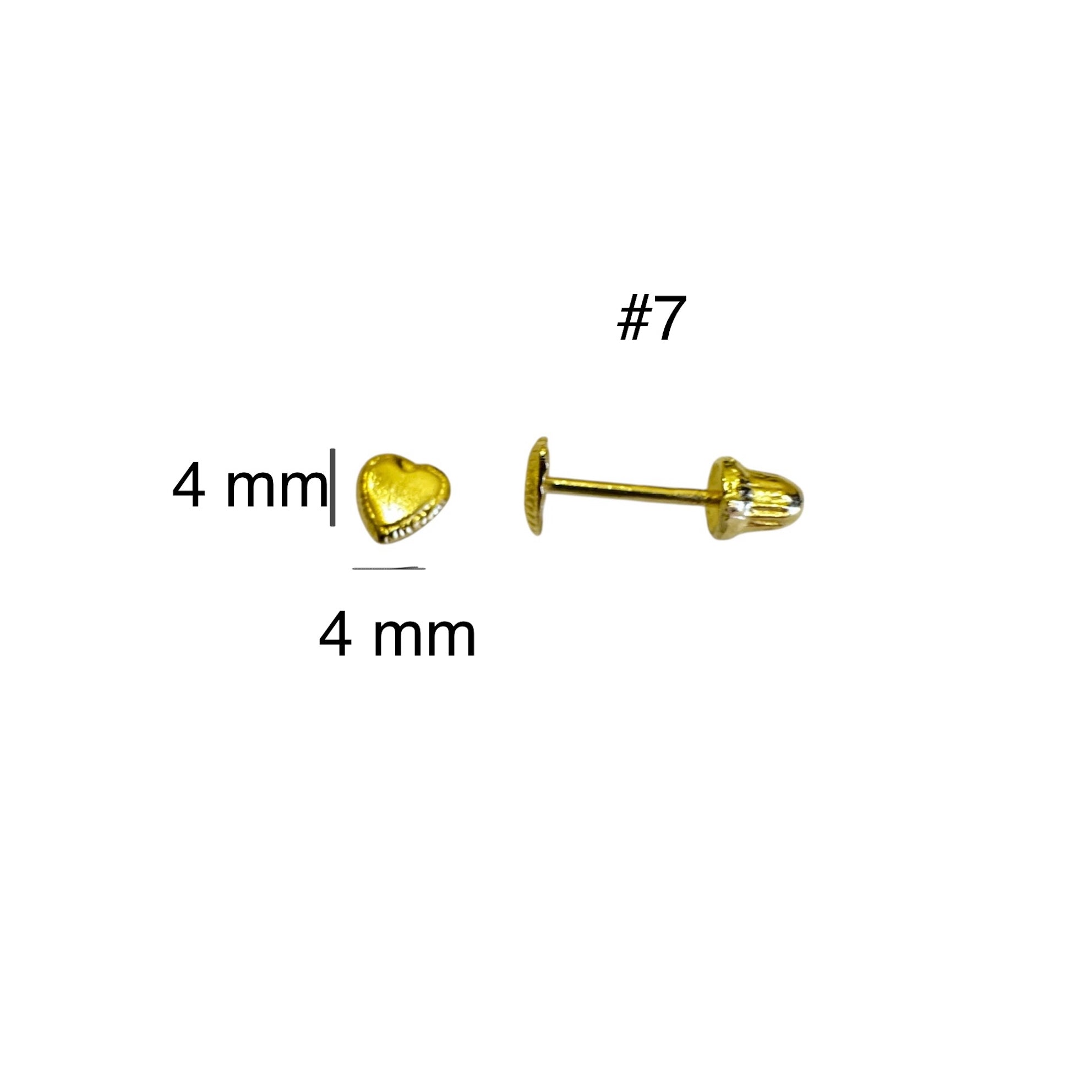 Arete pequeño en forma de corazón liso de 4 mm en oro 14K con cierre de rosca, diseño clásico y delicado ideal para uso diario.