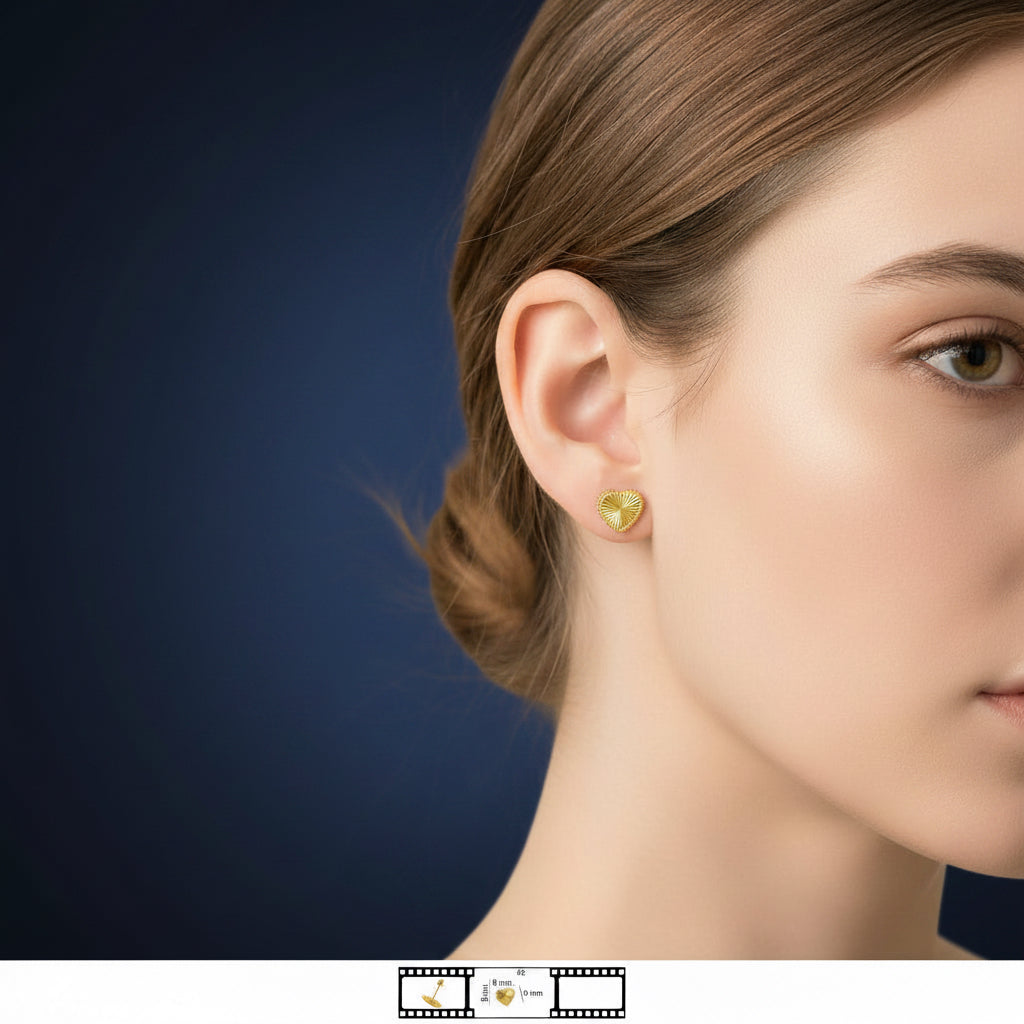 Arete pequeño en oro 14K con cierre de rosca, diseño de corazón en relieve de 8 x 9 mm, elegante y moderno, TuOro.
