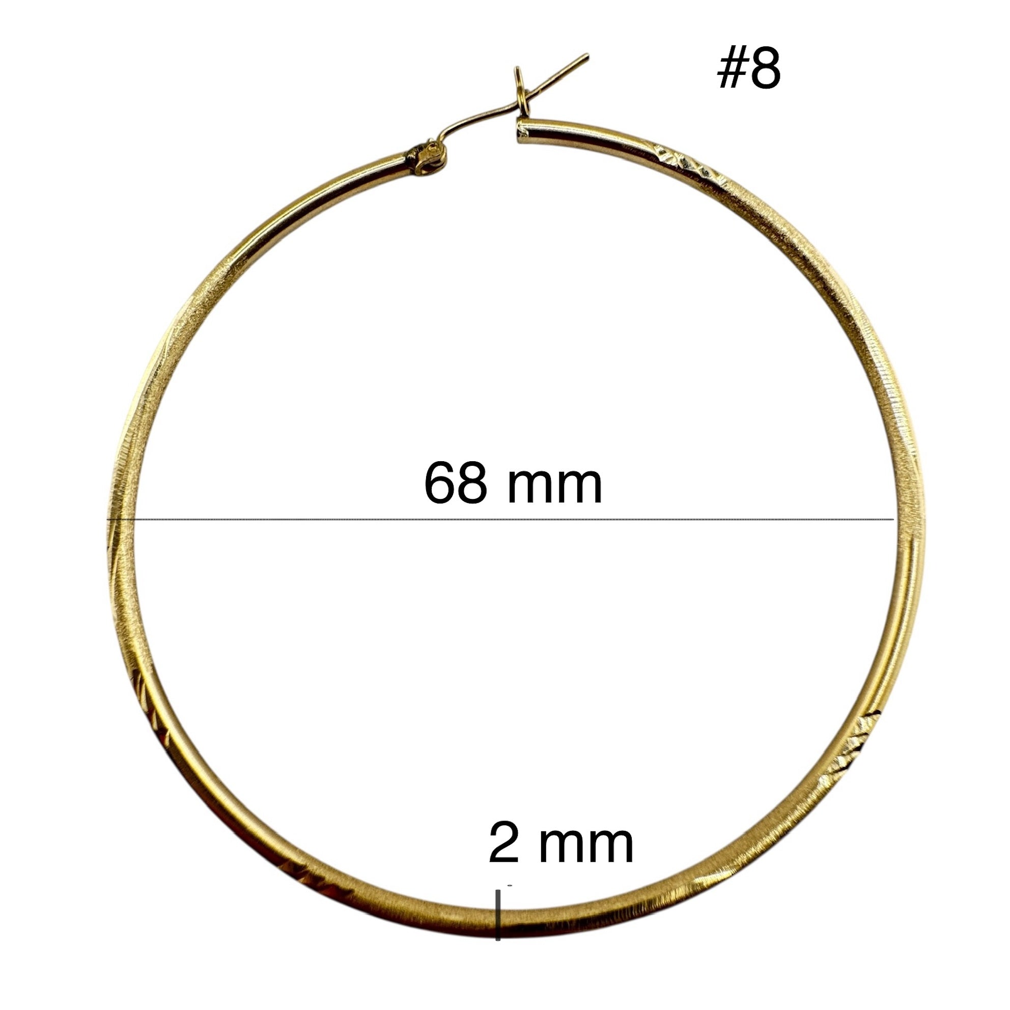 “Argolla en oro 14K de forma fina extragrande, medida 2 x 68 mm, diseño llamativo y elegante para realzar cualquier estilo.”