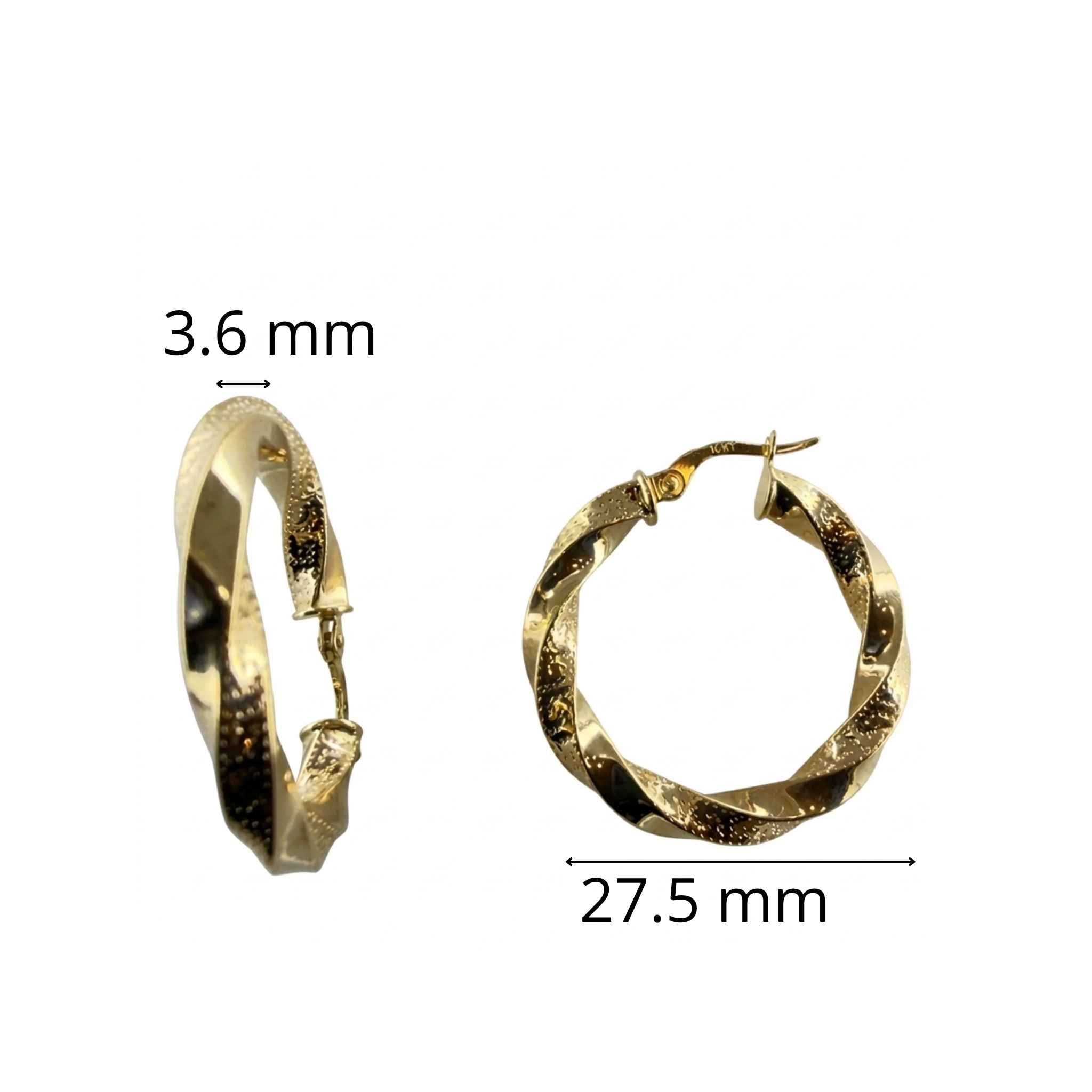 Argollas torcidas de Oro 10K grosor 4 mm, tamaño 27.5 mm, diseño retorcido con textura diamantada y brillo pulido.