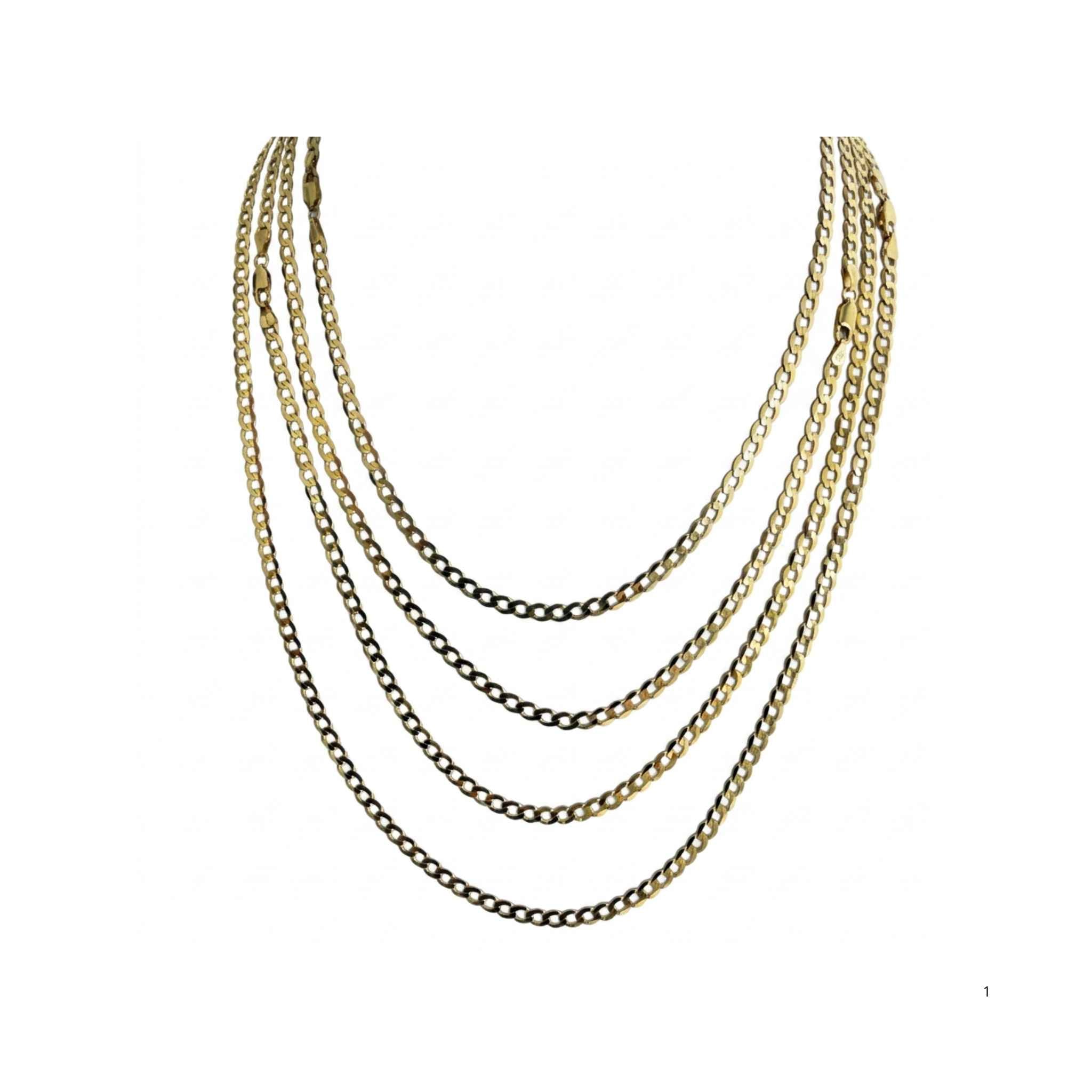 Cuatro cadenas cubanas de oro 10K de 4 mm en medidas de 18, 20, 22 y 24 pulgadas sobre fondo blanco.