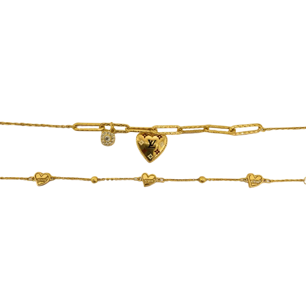 Pulsera ajustable en Oro 14K con dije de corazón y cadena decorativa TuOro