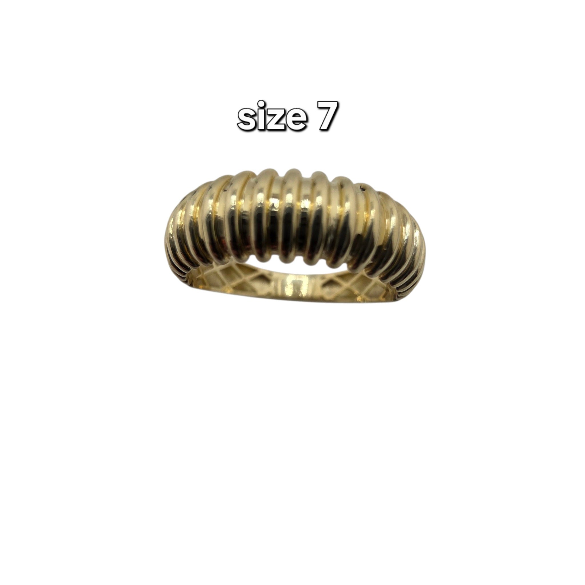 Sortija en Oro 10K sólida con galería