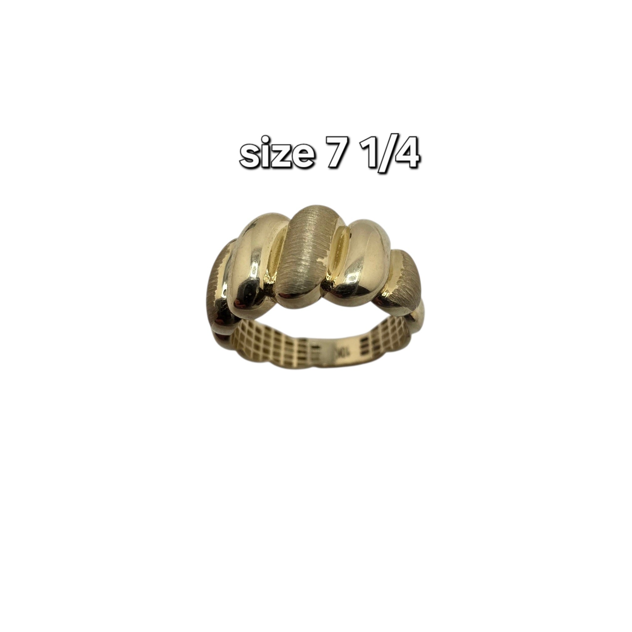 Sortija en Oro 10K sólida con galería