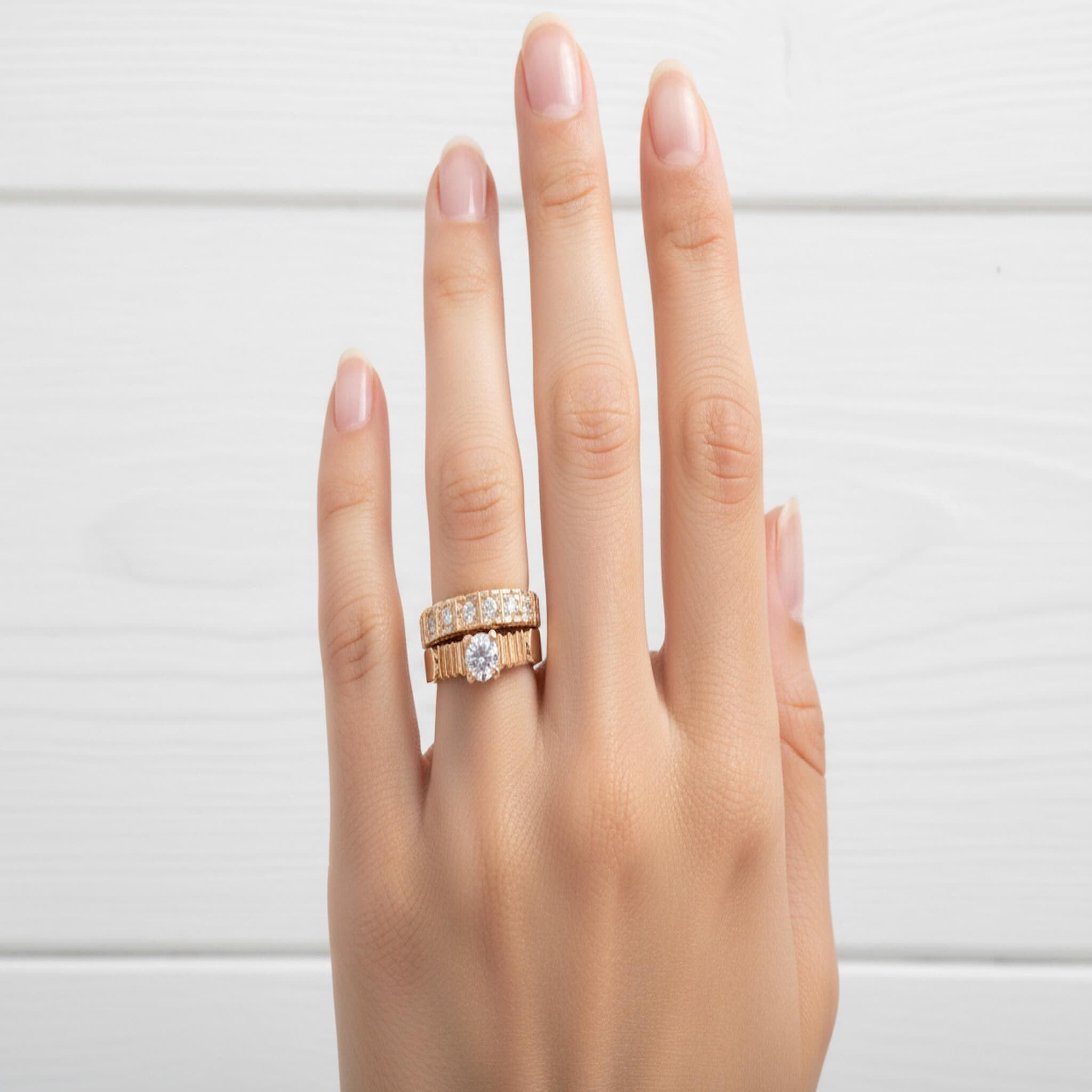 Estructura calada del anillo de compromiso halo en Oro 14K con circonia cúbica de 5.5 mm de TuOro