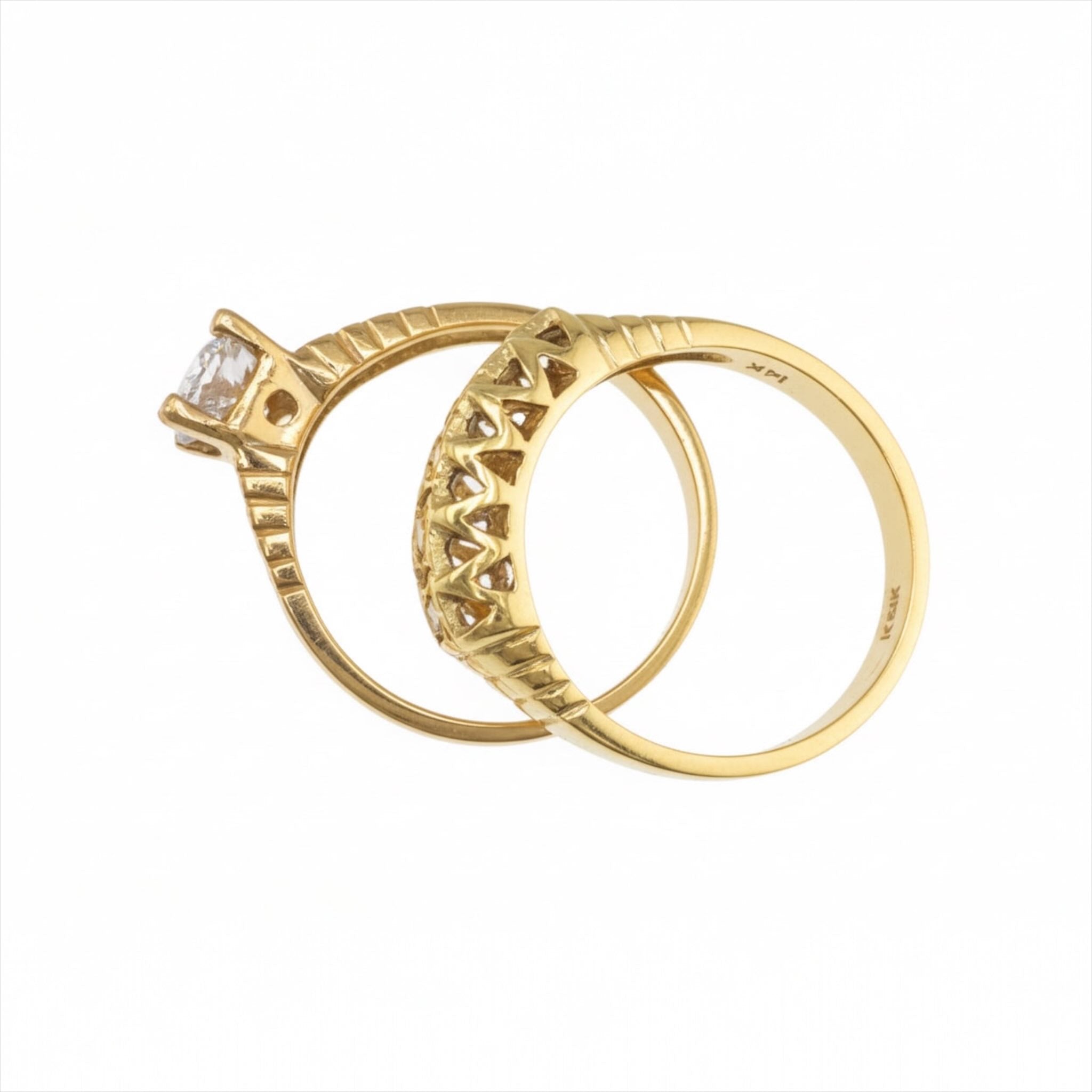 Perfil lateral del anillo de compromiso halo en Oro 14K con circonia cúbica de 5.5 mm de TuOro