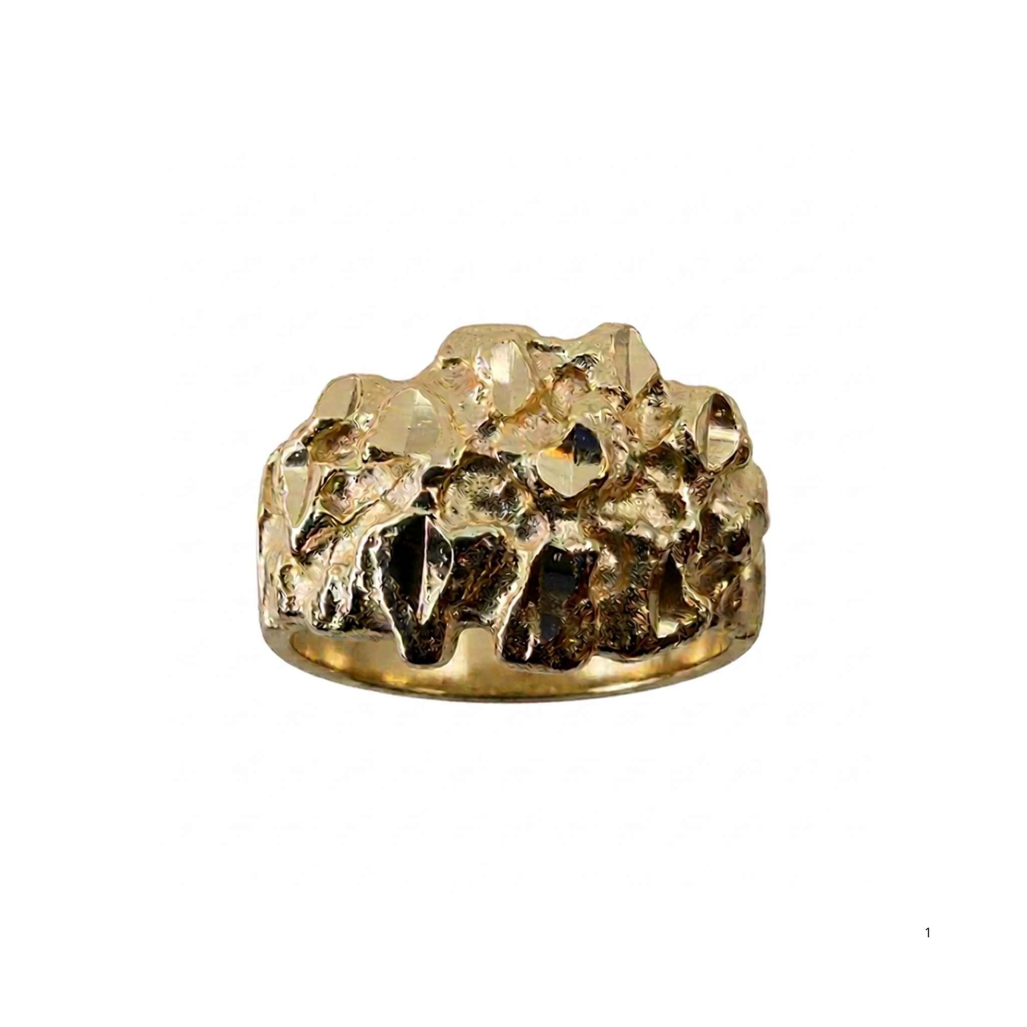 Anillo Texturizado de Plata 925 Dorada con acabado brillante y diseño texturizado visto de frente.