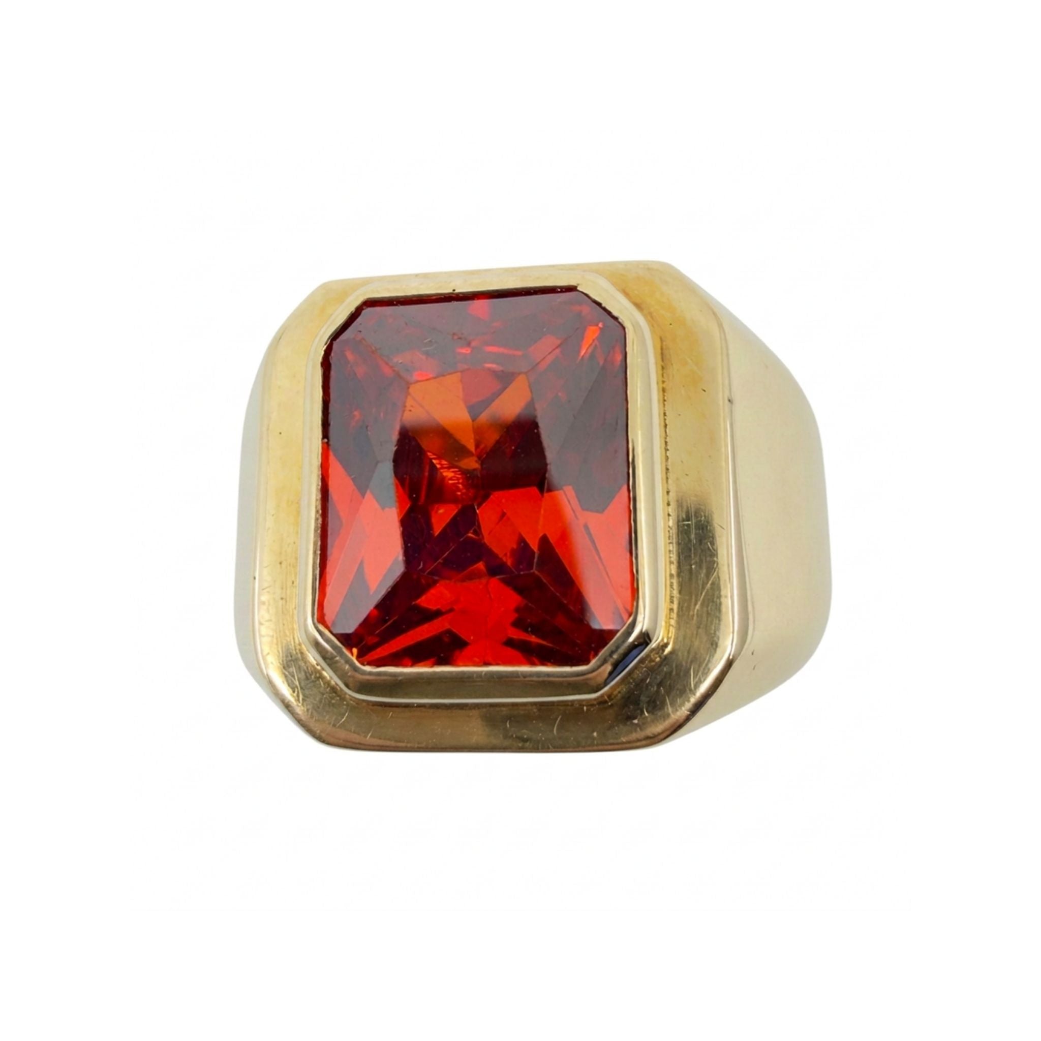 Anillos de Oro 10K para Hombre, variante Rectangular Roja Mandarina con gran circonia roja de corte rectangular.