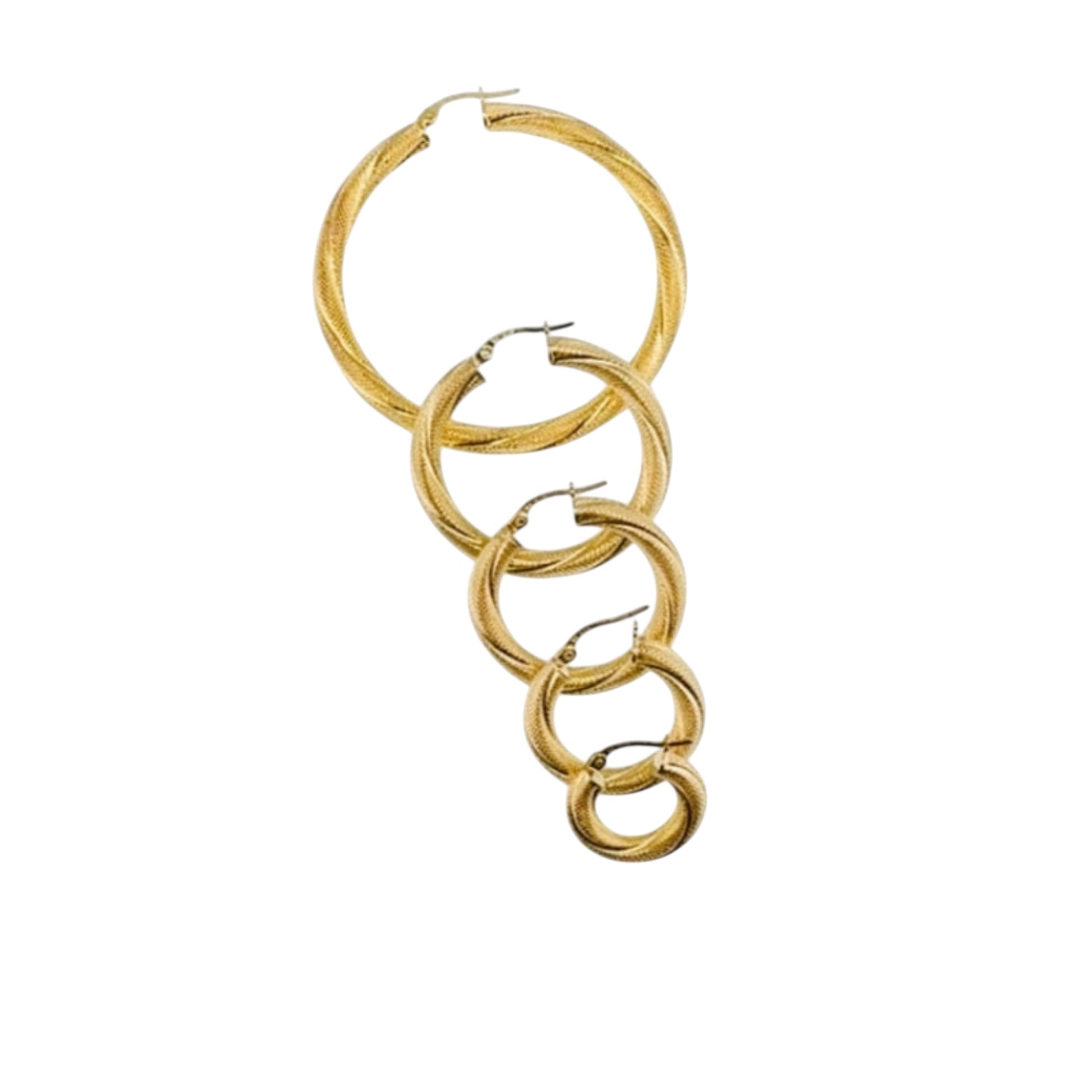 Argollas torcidas satinadas de oro 14K, grosor 4 mm, varios tamaños - Joyería TuOro