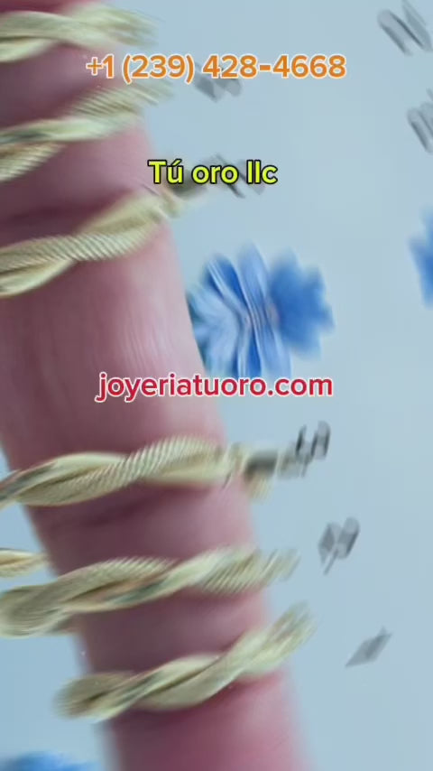 Video corto que muestra tres tamaños de argollas torcidas de oro 14K con doble acabado satinado y liso, incluyendo el número de contacto y la marca Joyería TuOro

