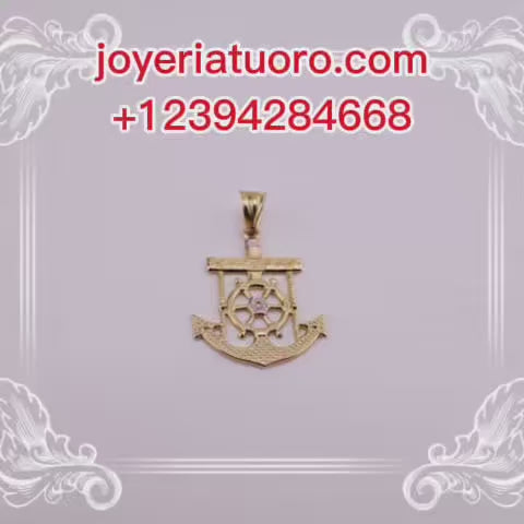 Dije de cadena con ancla