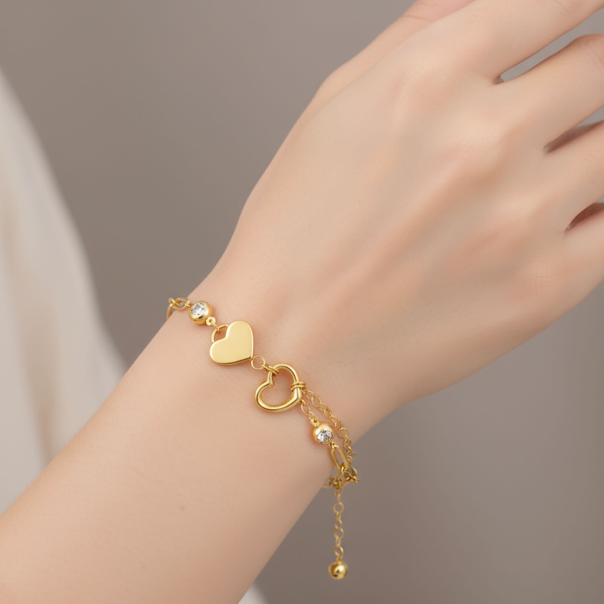 Pulsera de Oro 14K con dijes decorativos estilo moderno y femenino, joyería TuOro